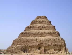 Stepenasta piramida